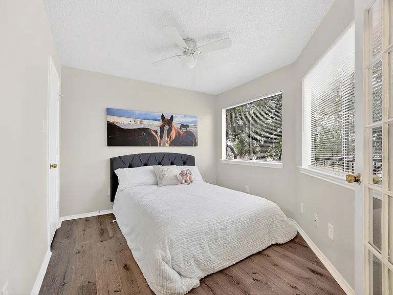 9825 Walnut St #306 — Photo 11