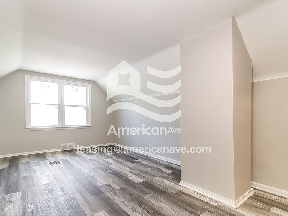 8434 Fielding St, photo 9