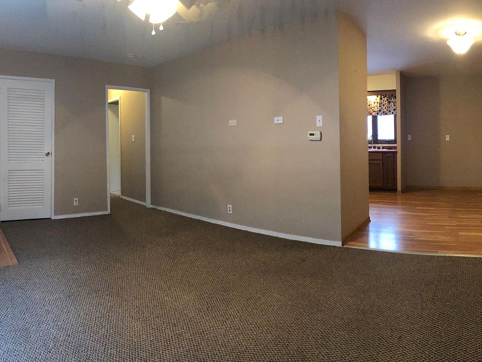 1st image of 1408 W 5th St