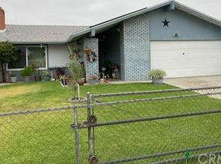 9660 Cherimoya Dr, Fontana, CA 92335