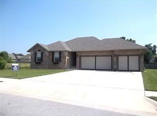 4408 W Stone Ridge Rd, Battlefield, MO 65619