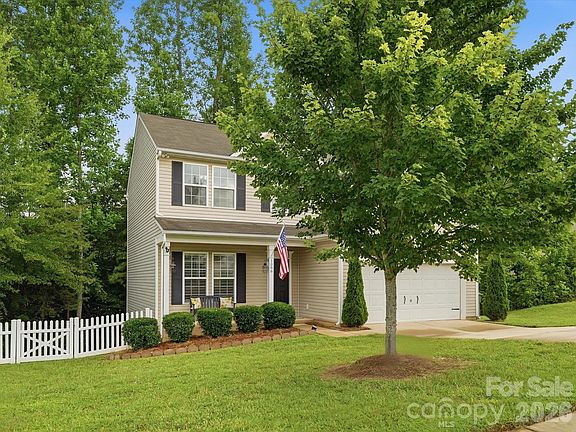 3rd image of 1566 Glenbar Ct