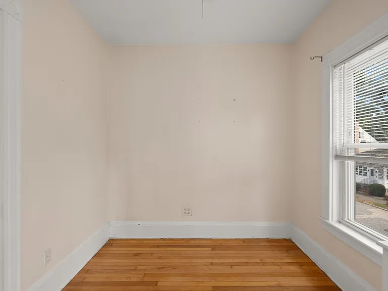7 Perham St #2 — Photo 10