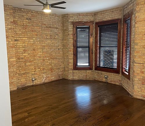 2nd image of 1756-58 W Montrose Dr #1756-1