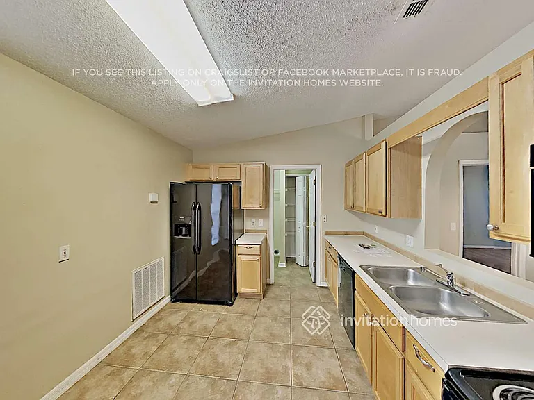 2131 Marisol Loop — Photo 10