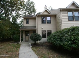 200 Daffodil Dr, Jackson, NJ 08527