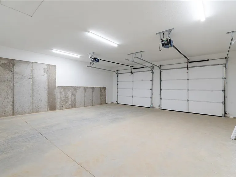 6136 Mississippi Ave — Photo 27