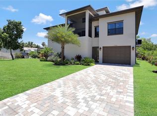 27586 Tarpon Way, Bonita Springs, FL 34134