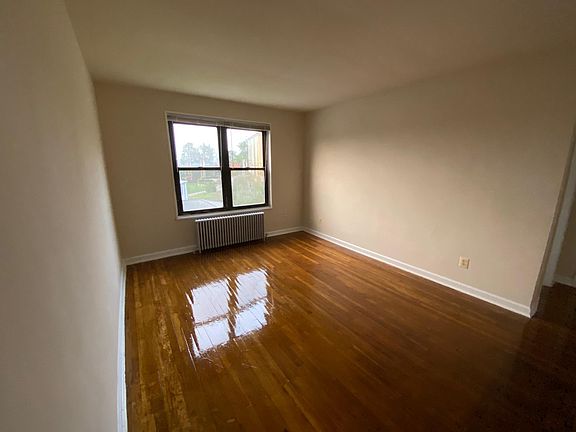 2nd image of 1000 Otis St NE APT 12