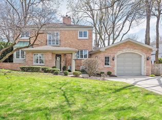 237 Exmoor Ave, Glen Ellyn, IL 60137
