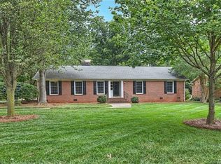300 Wingrave Dr, Charlotte, NC 28270
