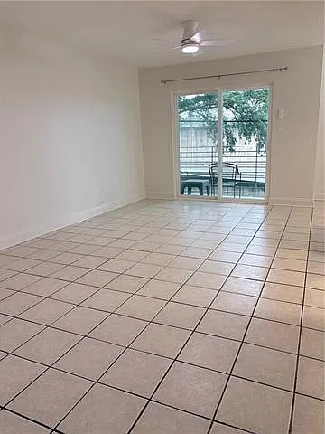318 Lake Marina Ave #209 — Photo 5