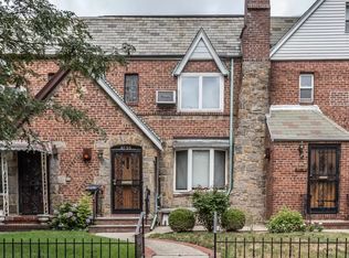 87-55 62nd Rd, Rego, NY 11374