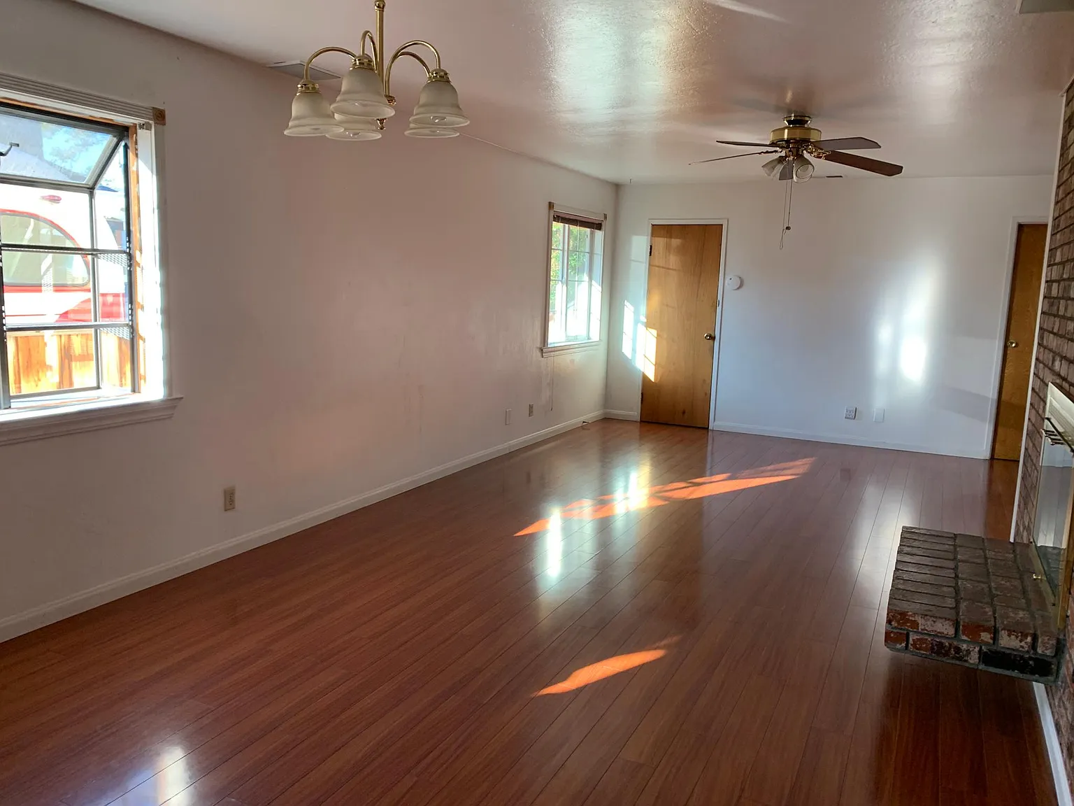 3 bed, 2.5 bath, 1945 sqft, $4,250 — Photo 3