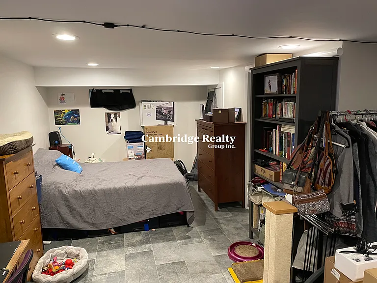 115 Pleasant St #B — Photo 11