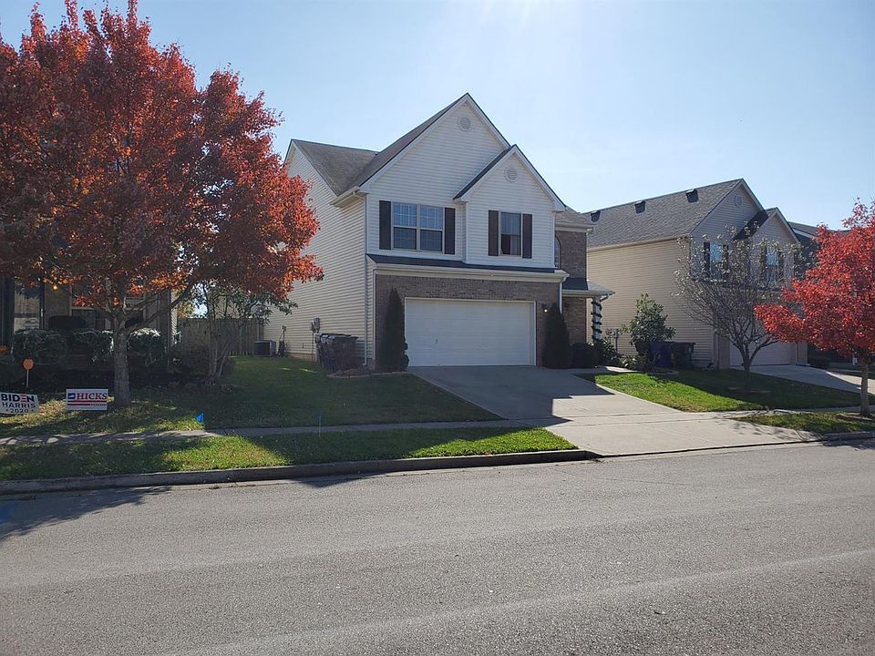 1st image of 632 Estrella Dr