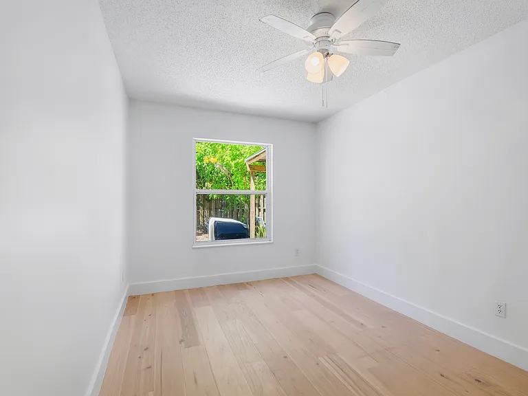 19 Lockhart Ln — Photo 20