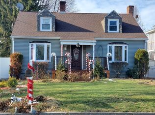 48 Merrill Rd, Springfield, MA 01119