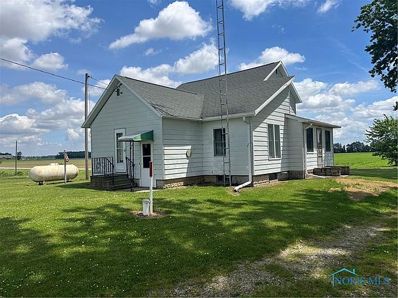 3rd image of 15683 County Road 4 #1