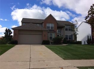 2315 Boulder Ridge Blvd, Ann Arbor, MI 48103