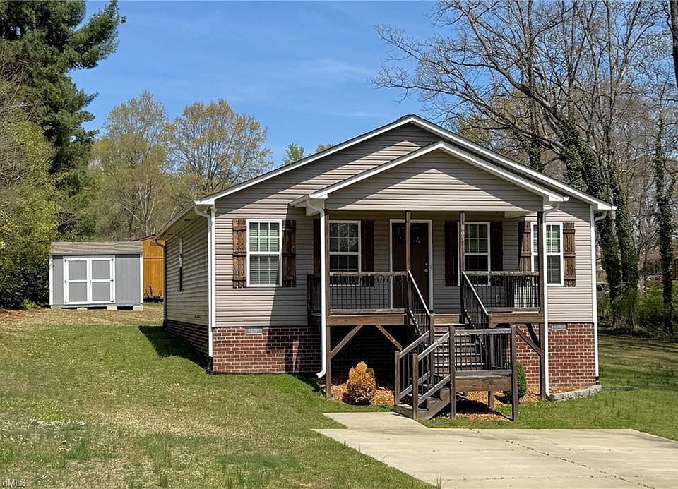 1st image of 803 Leach Ave
