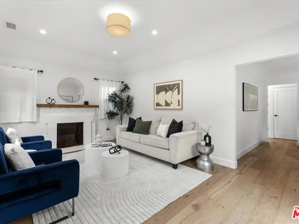 1343 Carmona Ave, Los Angeles, CA 90019