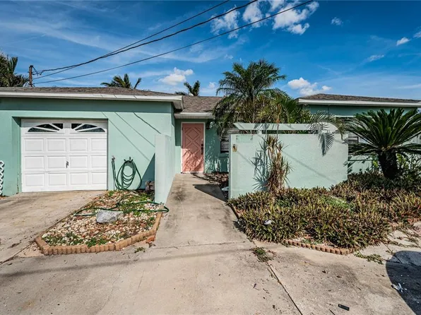 14035 E Parsley Dr, Madeira Beach, FL 33708