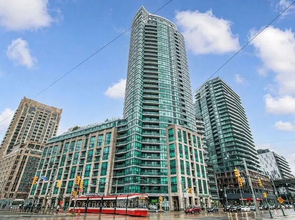 600 Fleet St, Toronto, ON