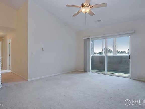 5th image of 5891 Crosswinds Dr Unit 32