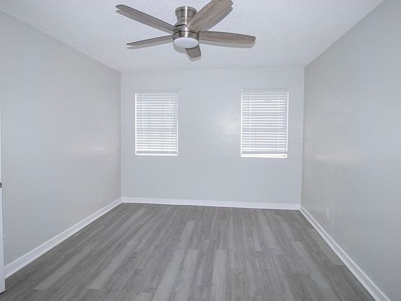 5th image of 1005 Airport Rd #D5