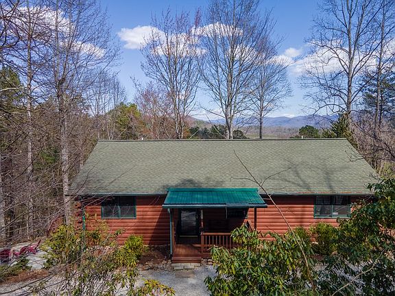 4th image of 674 Sanders Rd