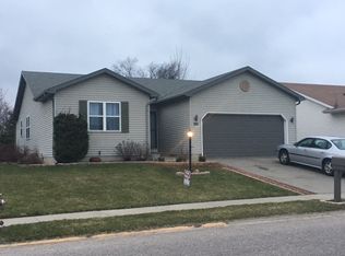 701 Parkside Ave, Baraboo, WI 53913