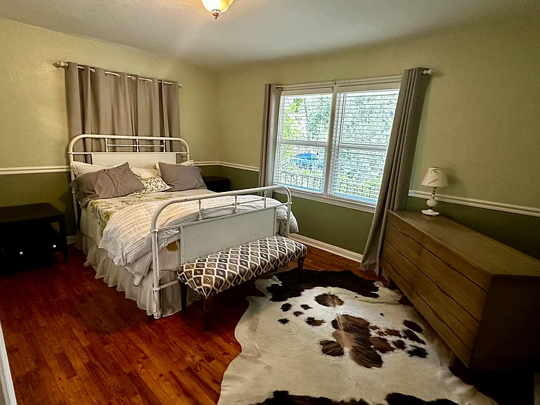 1415 N Franklin St — Photo 13