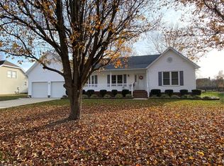 2734 Burning Tree Ln, Suffolk, VA 23435