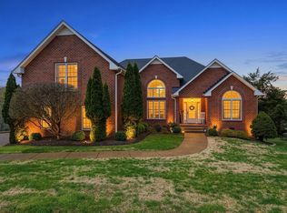 130 Cedar Ridge Ln, Hendersonville, TN 37075