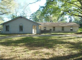 1405 Fish Hatchery Rd, Huntsville, TX 77320