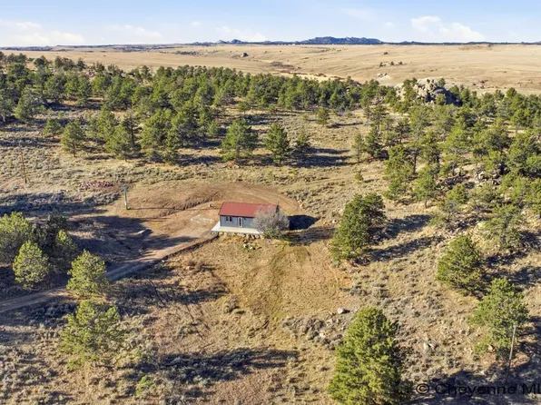 190 Remount Rd, Buford, WY 82052