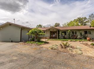 13515 Dry Creek Rd, Auburn, CA 95602