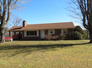 5314 Cherry Creek Rd, Meadows Of Dan, VA 24120