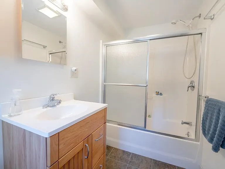 67 Winter St #1 — Photo 15