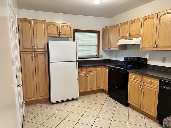 5th image of 3833 Lonas Dr