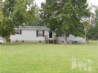 151 Holly Ln, Rocky Point, NC 28457