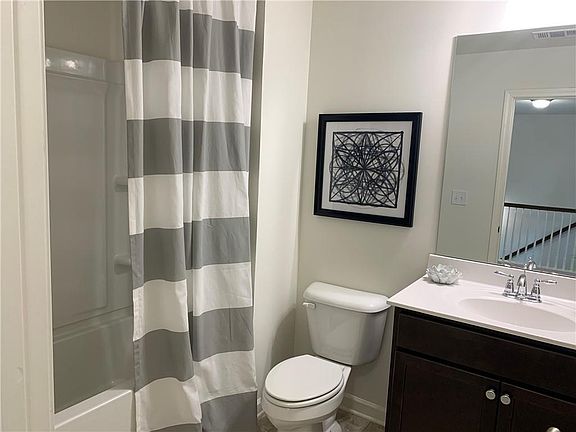 4th image of 5189 Madeline Pl #1004