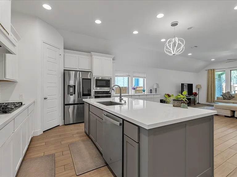 5844 Sean Paul Ln — Photo 14