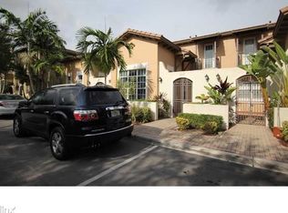 514 SW 147th Ter, Pembroke Pines, FL 33027