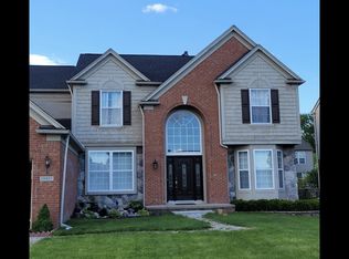 19907 Liverpool Dr, Macomb, MI 48044