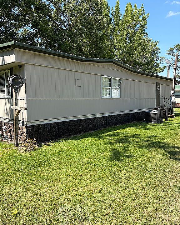 1st image of 158 Chokeberry Cir