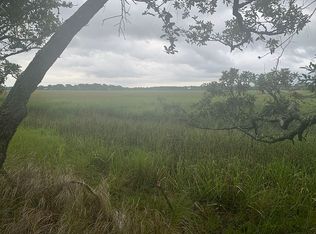 370 Blue Gill Rd, Saint Helena Island, SC 29920