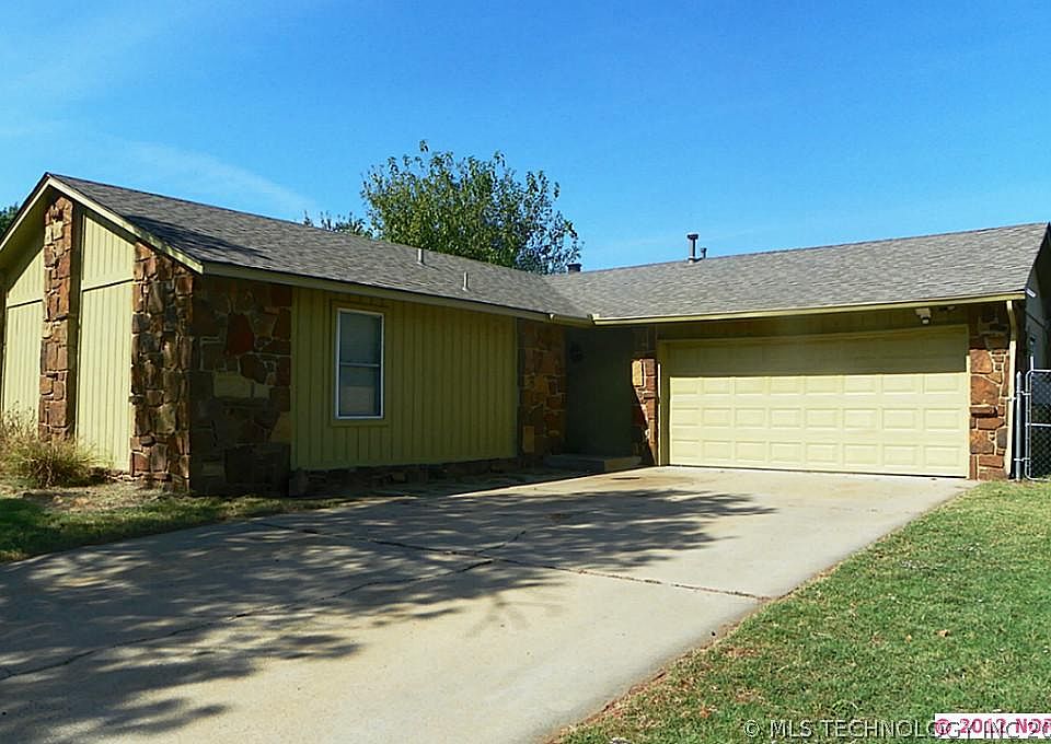 1st image of 1217 E 140th Pl