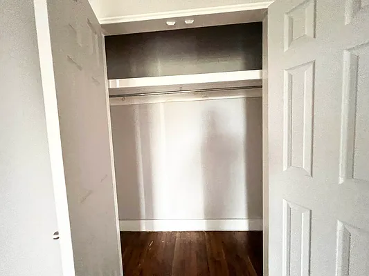 Rented by Premier One Realty LLC | media 20